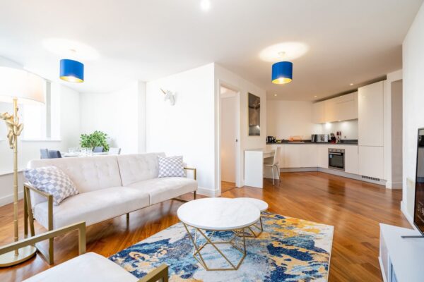 MAEVELA-Grandeur-Apartment-12