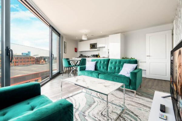 MAEVELA Apartments - Luxury Penthouse Apartment Birmingham City Digbeth - 3