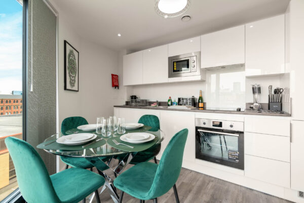 MAEVELA Apartments - Luxury Penthouse Apartment Birmingham City Digbeth - 6