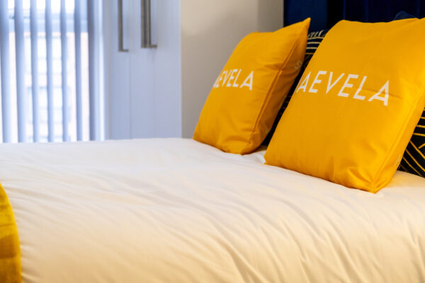 MAEVELA - Luxurious 2 Bedroom Apt - L Shape Sofa - BIRMINGHAM - 02 ACADEMY - 45