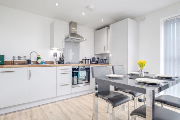 MAEVELA - Luxurious 2 Bedroom Apt - L Shape Sofa - BIRMINGHAM - 02 ACADEMY - 5
