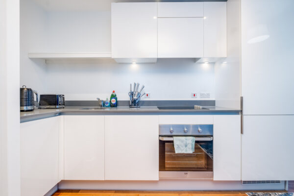 Quiet City Centre 1 Bed Apt:L Shape Sofa - Broad St - 14